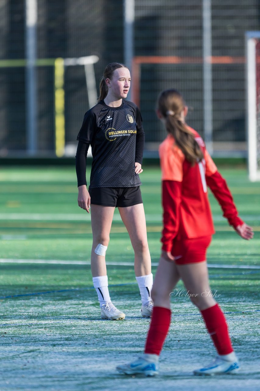 Bild 145 - wBJ VfL Pinneberg2 - Eimsbuttler TV 3 : Ergebnis: 5:0